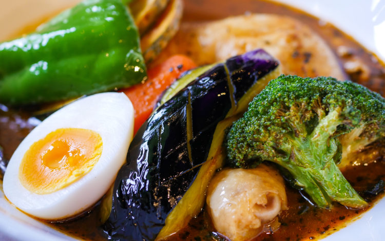 季節の野菜チキンスープカレー