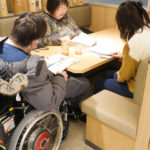 4人掛けソファー席